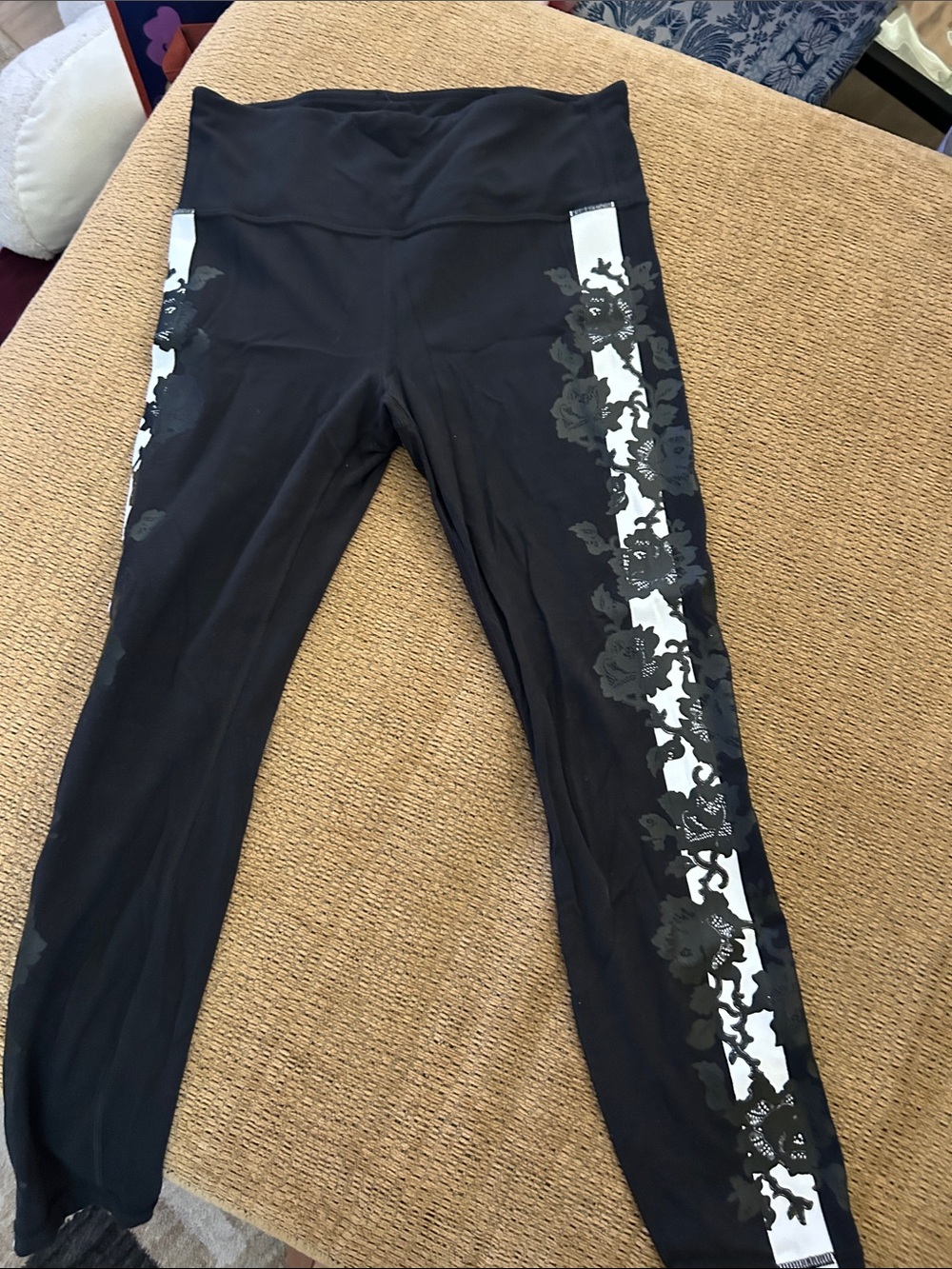 Elation rose stripe 7/8 tight with White Floral Side Stripe